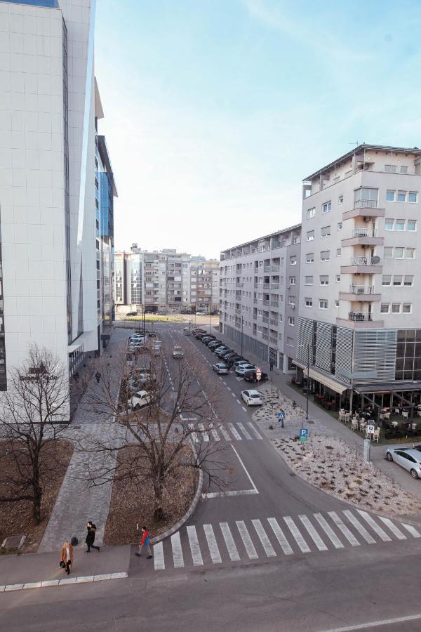 Ugodan I Luksuzan Apartman Баня-Лука Экстерьер фото